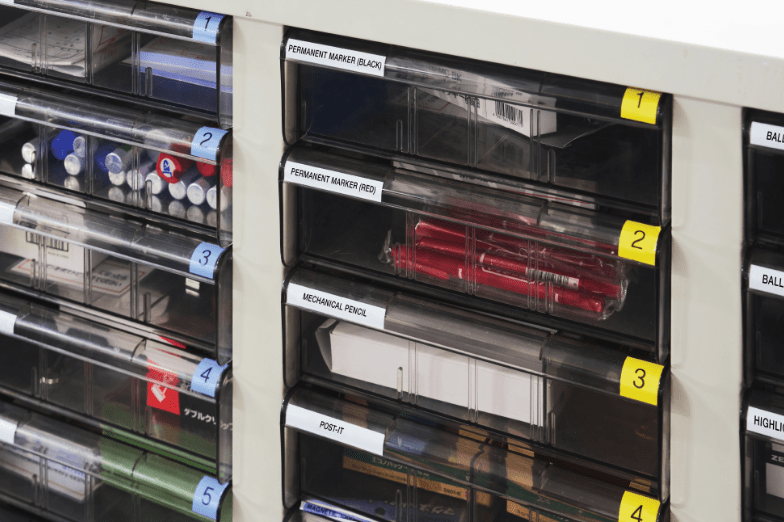 TZe-SL Self Laminating Tape Package Image Original-3